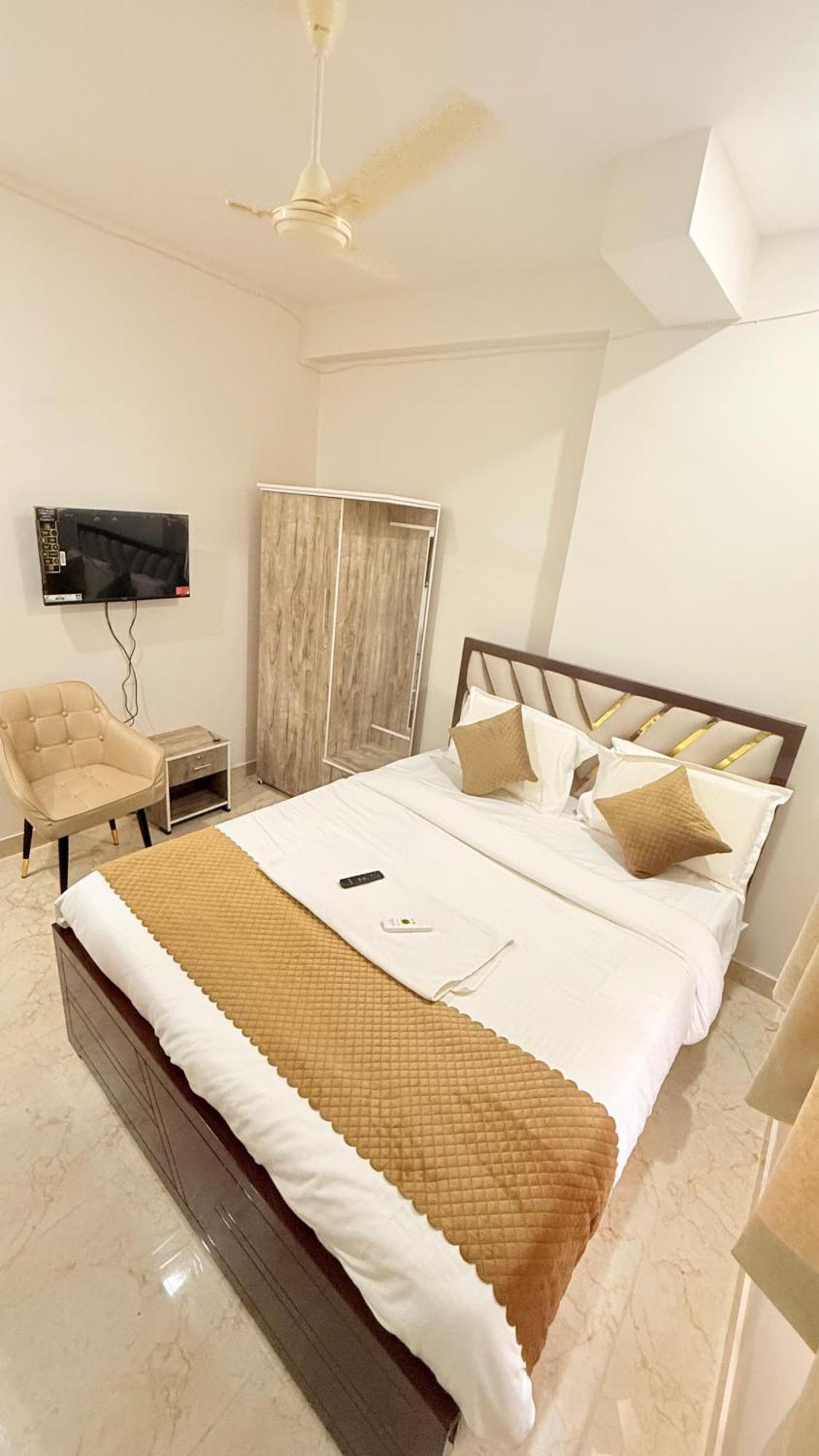 Vaaraahi Hotels 海得拉巴 外观 照片